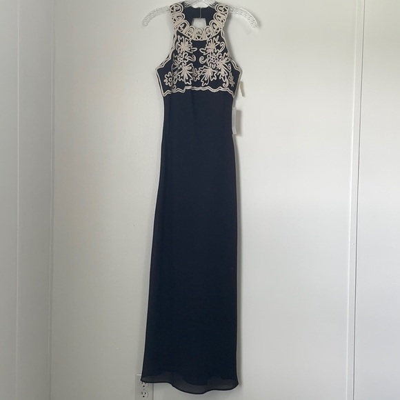 Gunne Sax Dresses & Skirts - Jessica McClintock Gunne Sax Embroidered Black Halter Dress